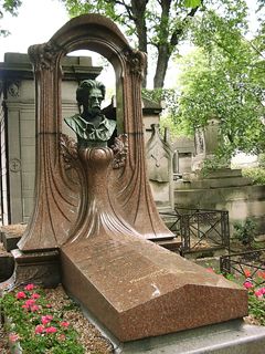 Le Cimetière Montmartre
